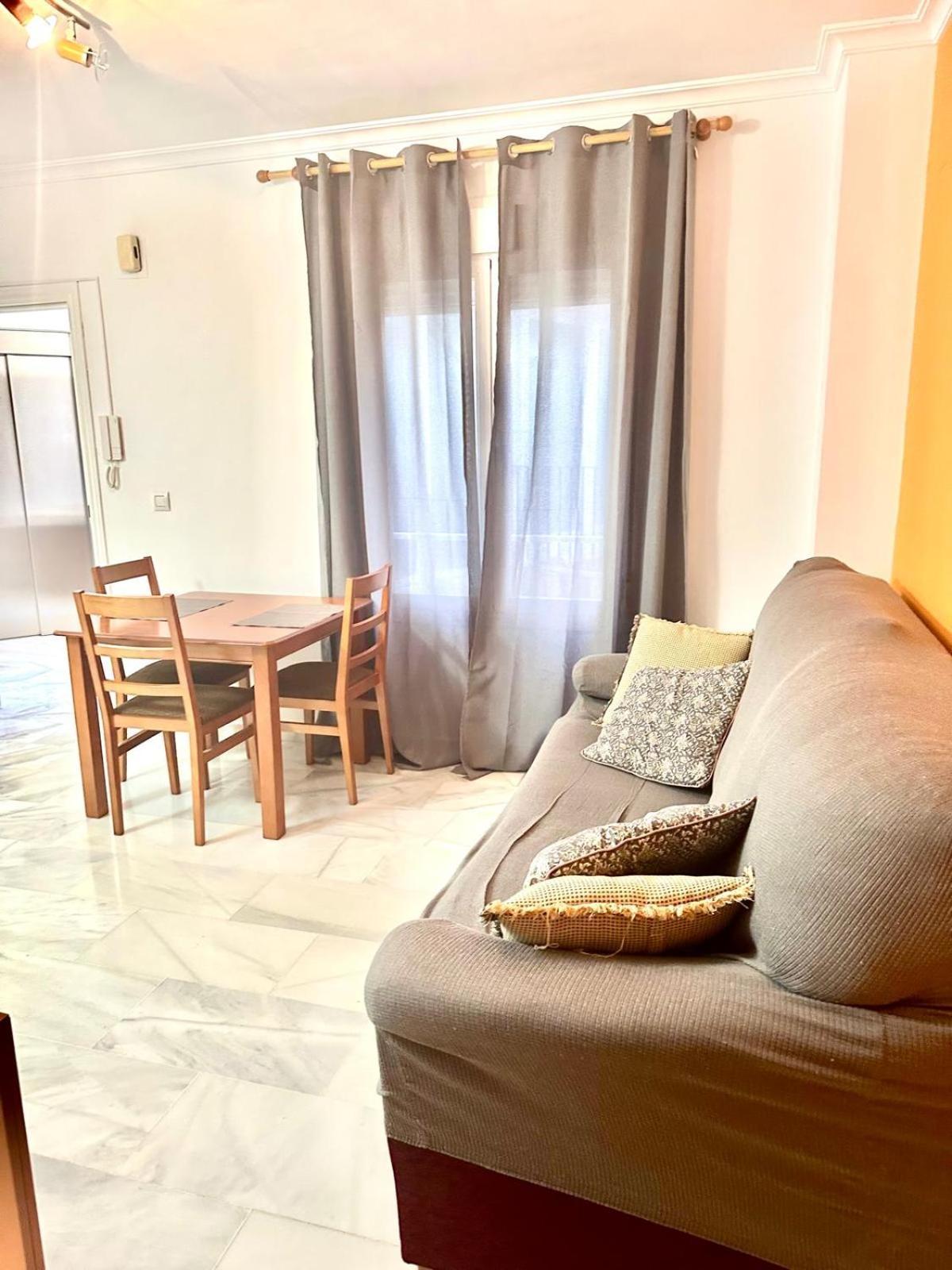2 Min Centro Y Playa Calle Independencia Fuengirola Εξωτερικό φωτογραφία